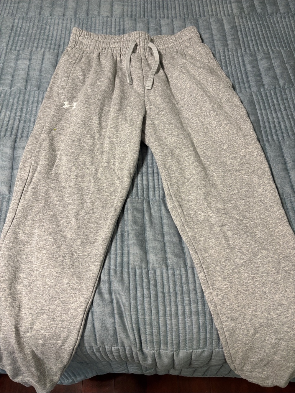 Under Armour Women’s Gray Sweatpants
